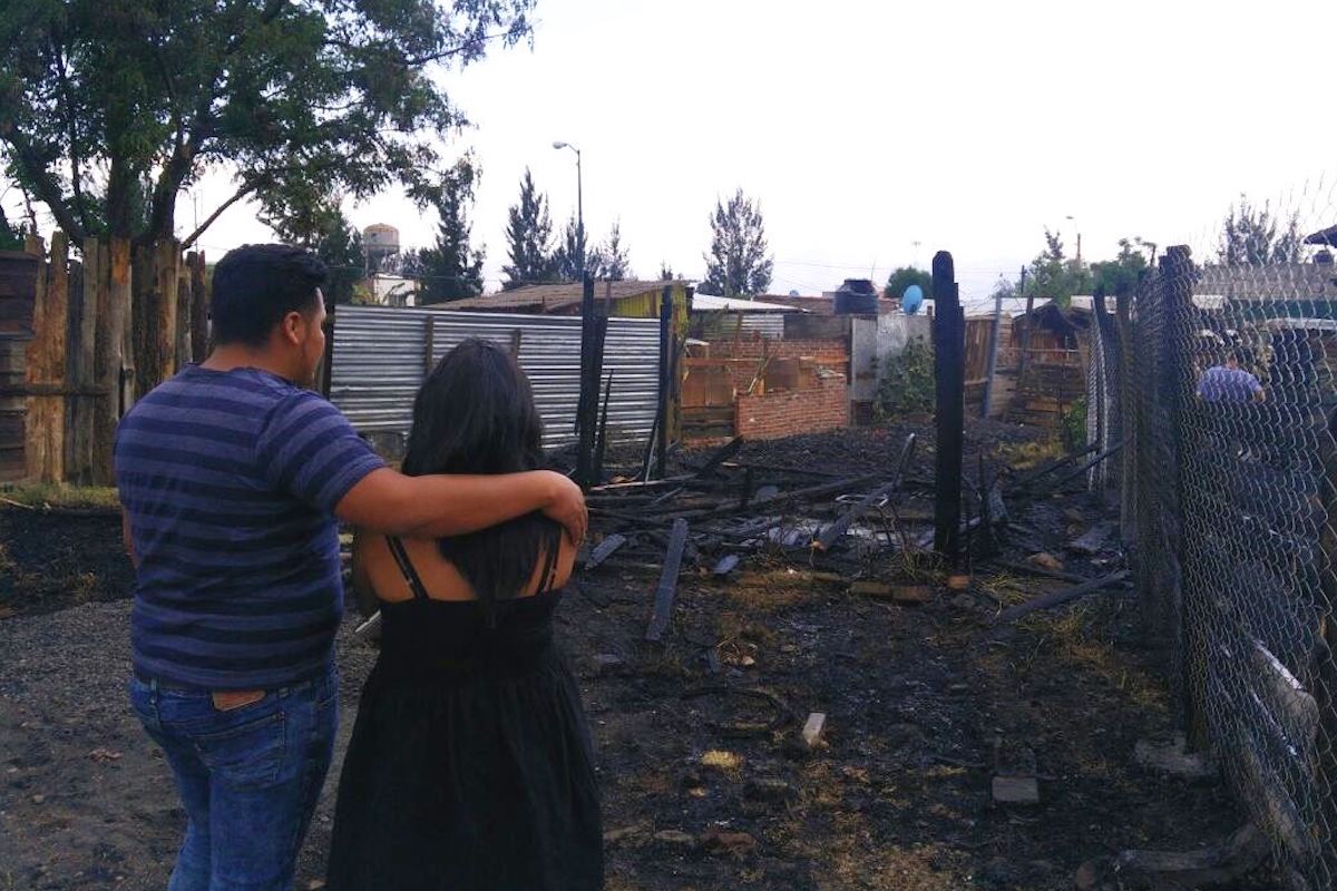 Incendio de tres casas en la colonia Ignacio López Rayón, Morelia 2