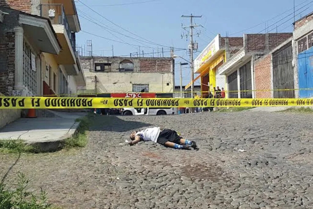 Ola de violencia en Michoacán 13 asesinatos en una semana