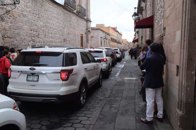 18 DE SEPTIEMBRE, manifestación para libertad de Mireles y Autodefensas en MORELIA Seguri-631x420