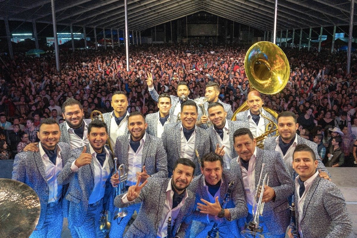 La banda el Recodo nos dice cómo escapar de las redadas en EUA