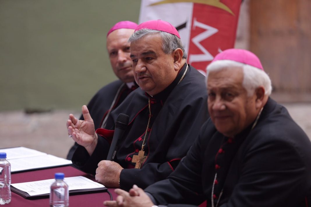 Arzobispo llama a fortalecer diálogo para resolver problemática magisterial