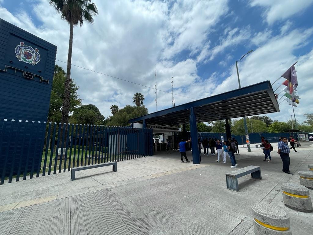 Ante huelga del SUEUM, aplazarían regreso a clases en la UMSNH