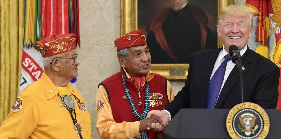 Trump llama "Pocahontas" a la senadora