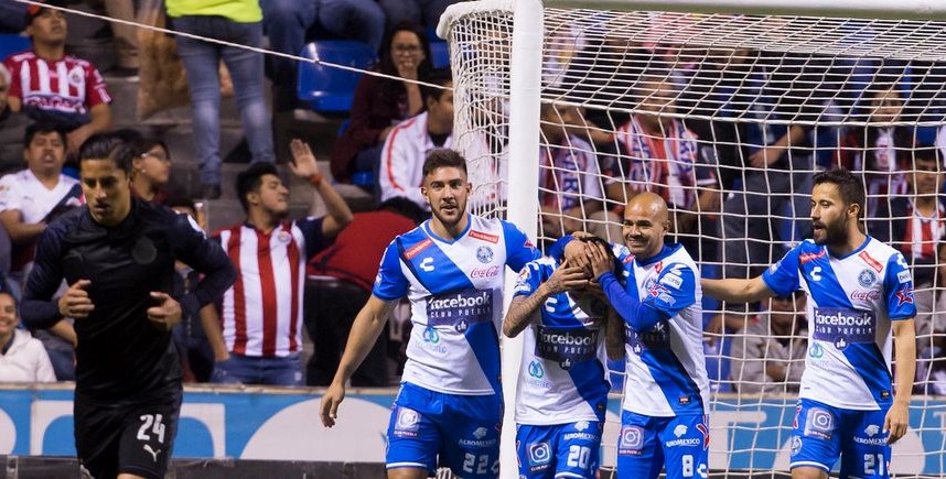 Chivas sufre tercera derrota con Puebla