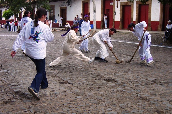 Fomentan tradiciones autóctonas con XIII edición de Uarhukua Ch’anakua