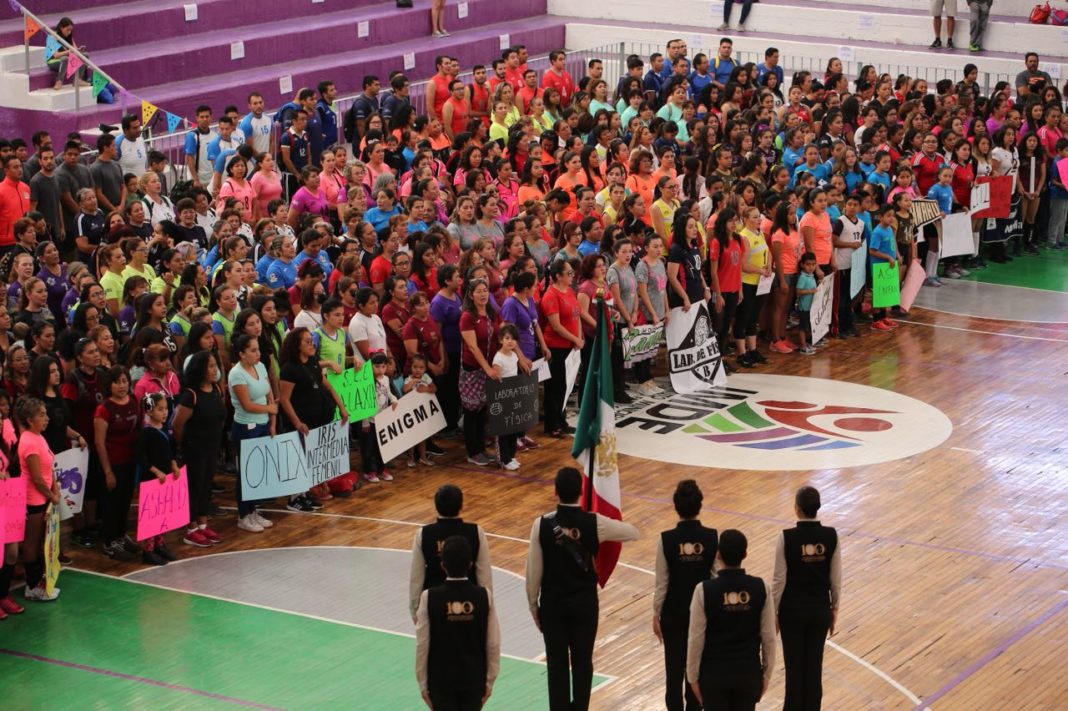 Arrancó torneo de voleibol en Morelia
