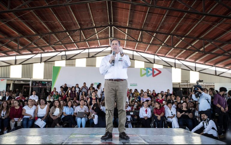 El candidato afirma que el tiempo completo también se aplicará a los preescolares y primarias; se incluirá alimentación.