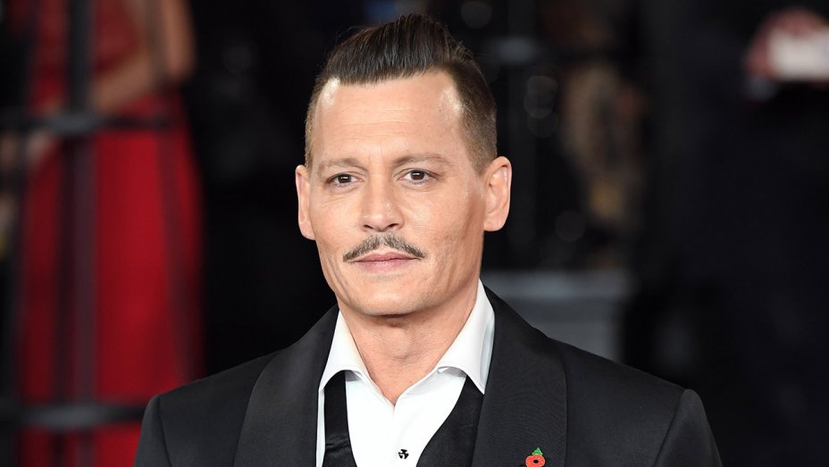 Johnny Depp sorprende a sus fans con su nueva imagen