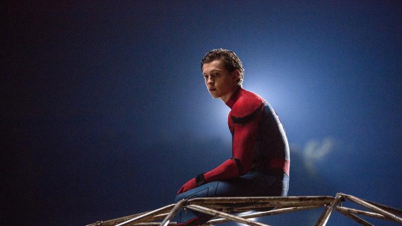 Tom Holland envía mensajes al cocreador del Hombre Araña