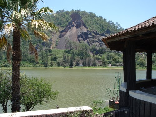 Tacámbaro, balcón de la tierra caliente