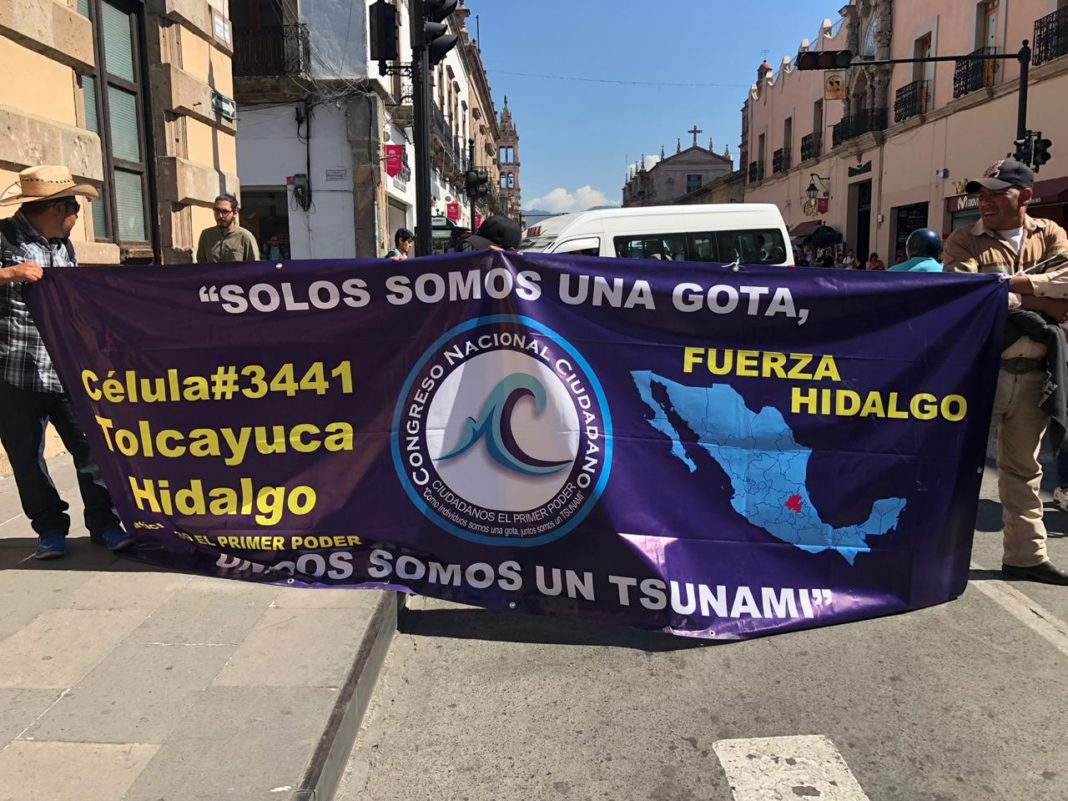 Amagan comuneros de Nahuatzen con plantón frente a Congreso