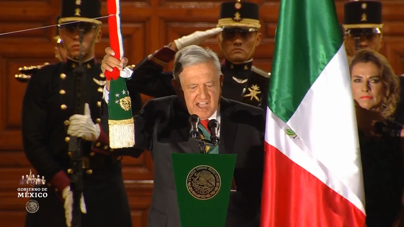 Da AMLO Su Primer Grito De Independencia