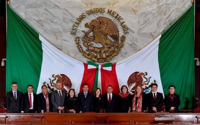 Chantaje de gobernadores, amago de rompimiento de pacto federal: diputados de Morena