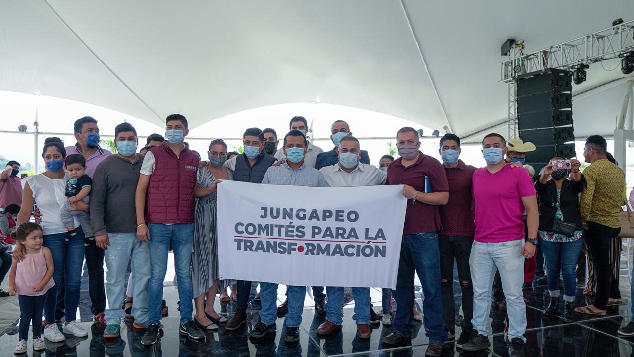 Respaldan afiliados morenistas a Torres Piña