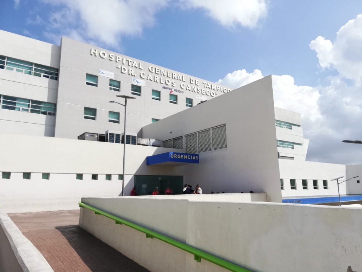 Directora de hospital desvió vacunas