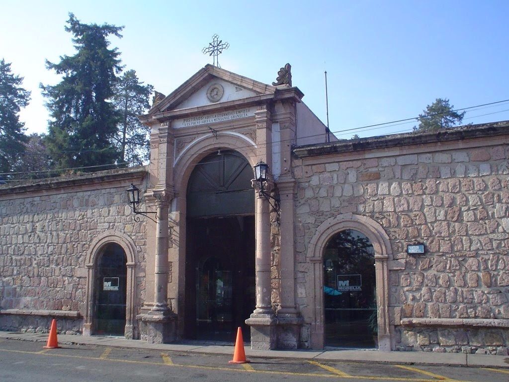 Este 10 de mayo, panteones de Morelia podrían mantenerse cerrados