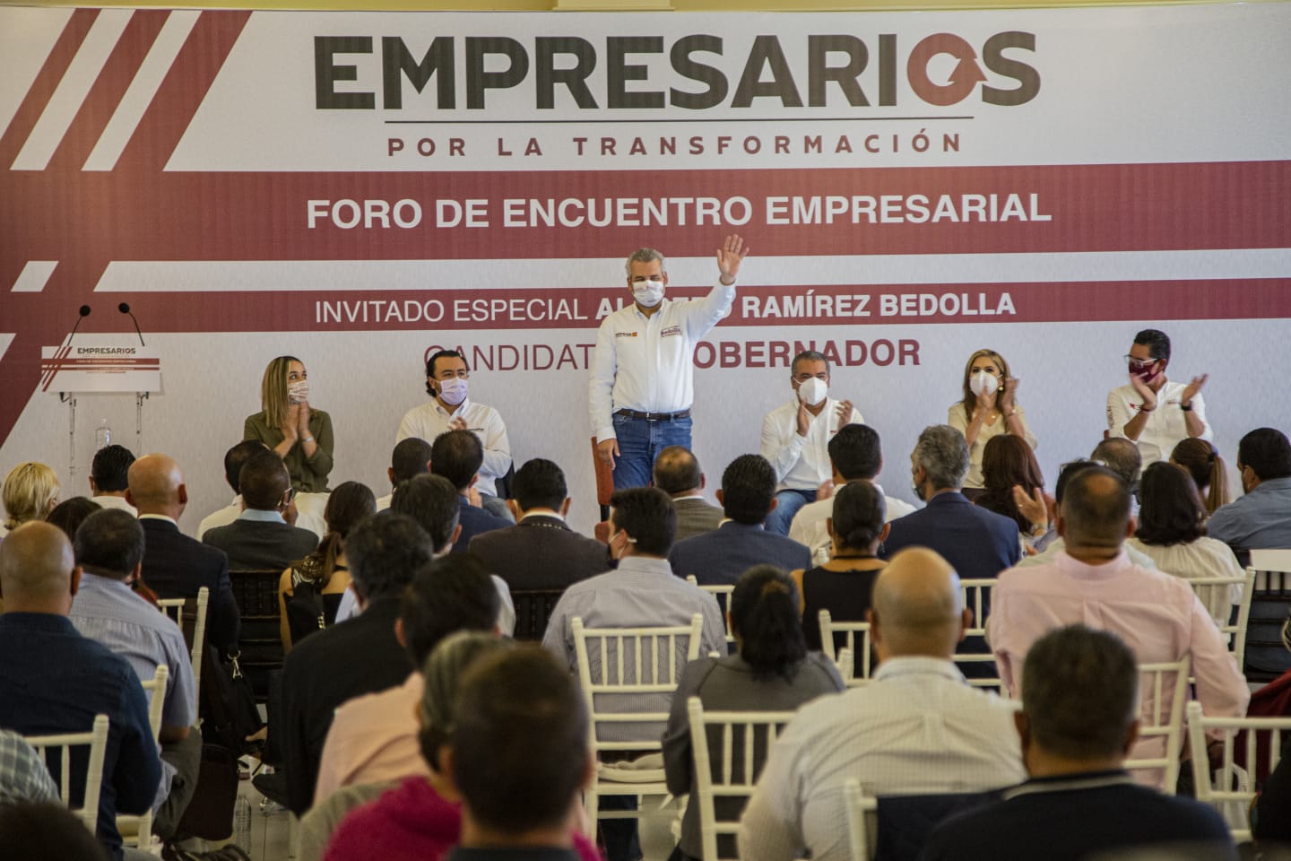 empresarial cierra filas con Bedolla