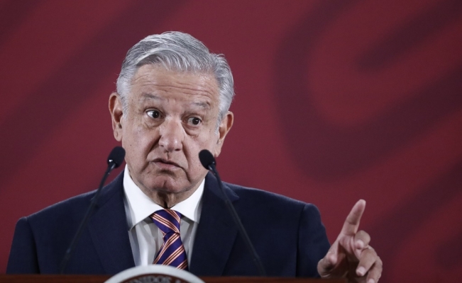 AMLO baraja negociar con PRI para mayoría calificada