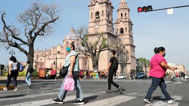 De continuar con medidas sanitarias en tercer ola en Michoacán, se lograría descender incidencia hasta octubre