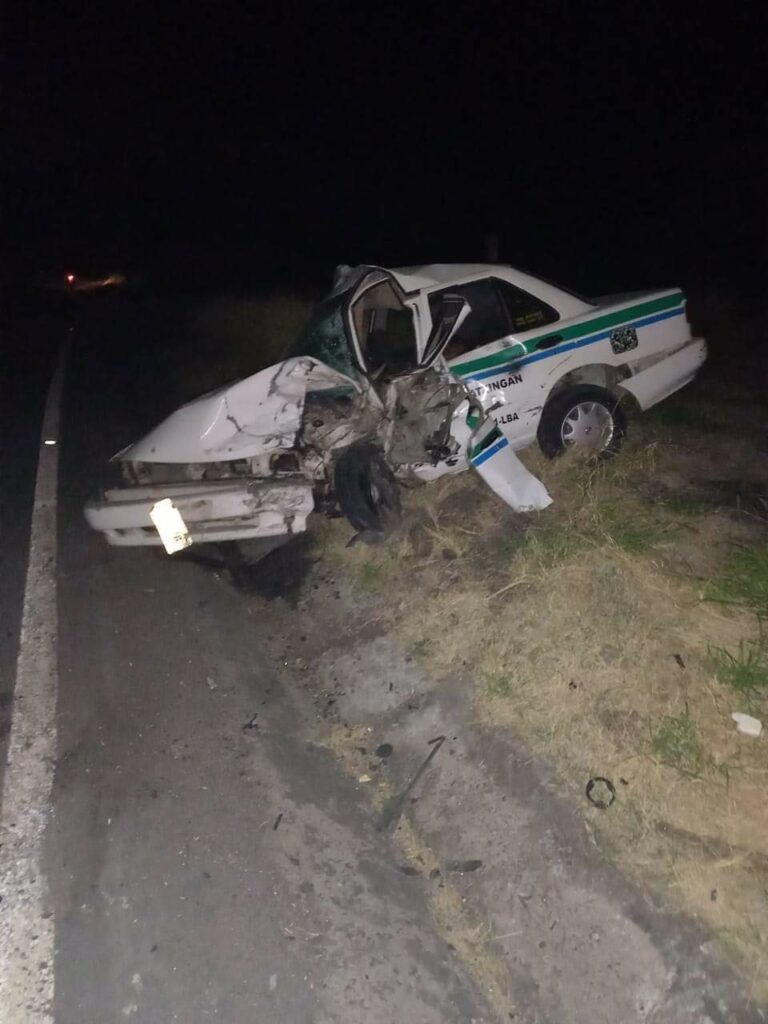 Taxista heridas chocar auto