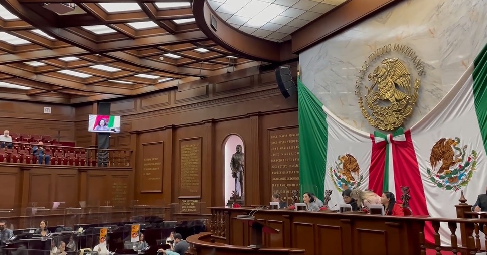 Diputados de Michoacán se tomarán 15 días más de receso