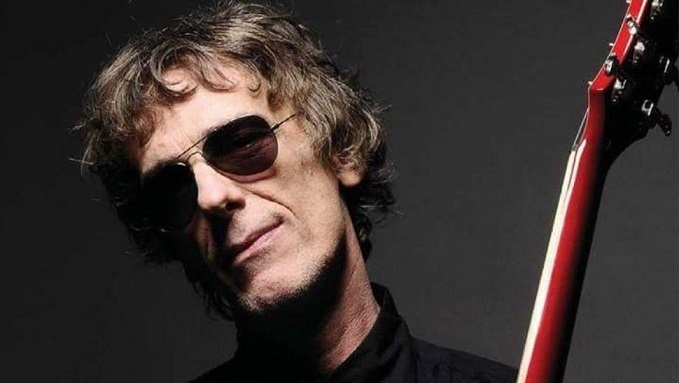 10 años de la muerte de Spinetta