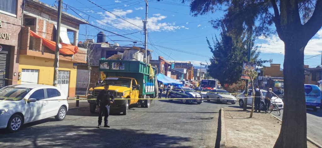 Balean al operador de una camioneta recolectora de basura en Morelia