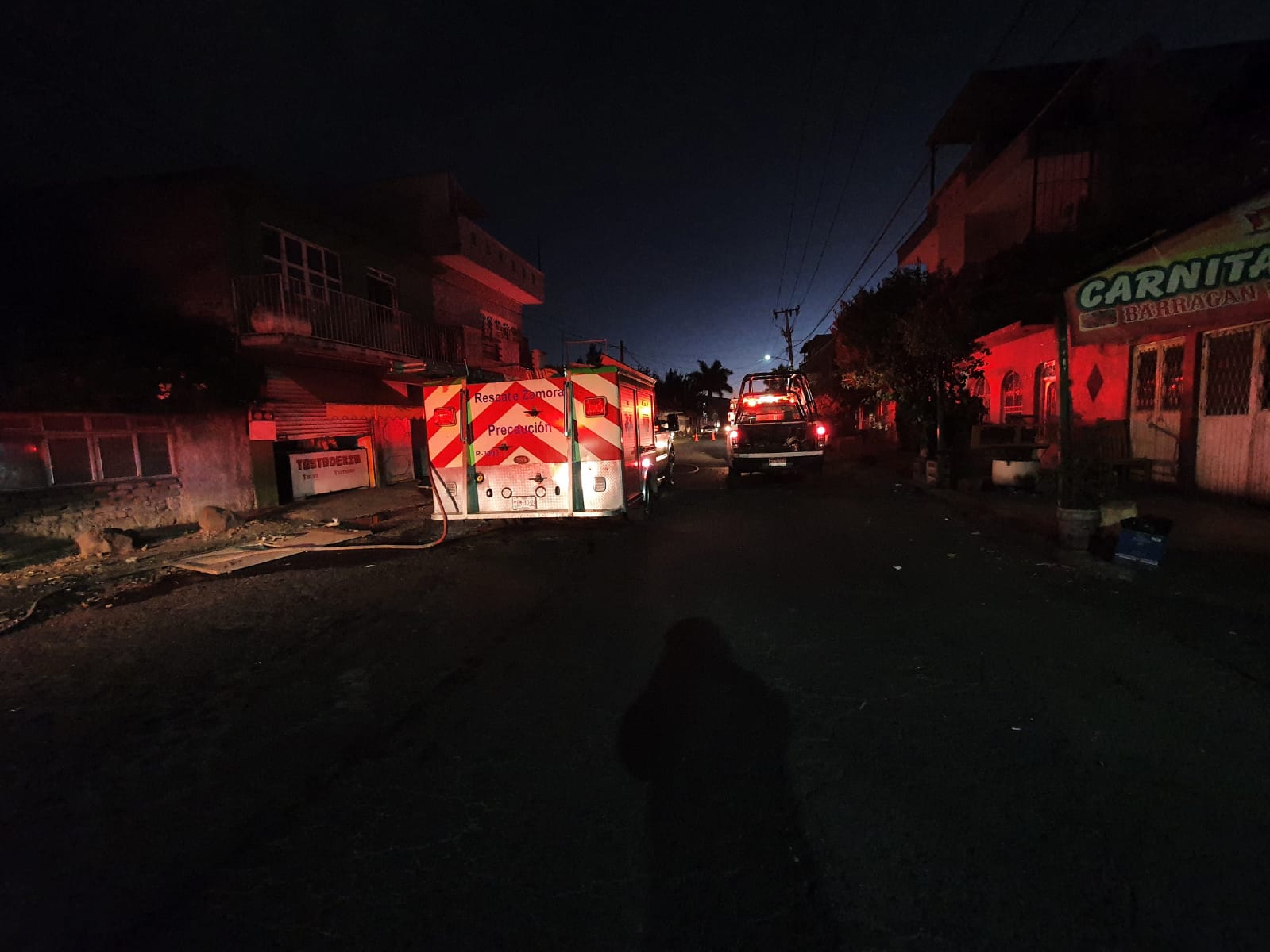 Un incendio consume una casa deshabitada esta madrugada