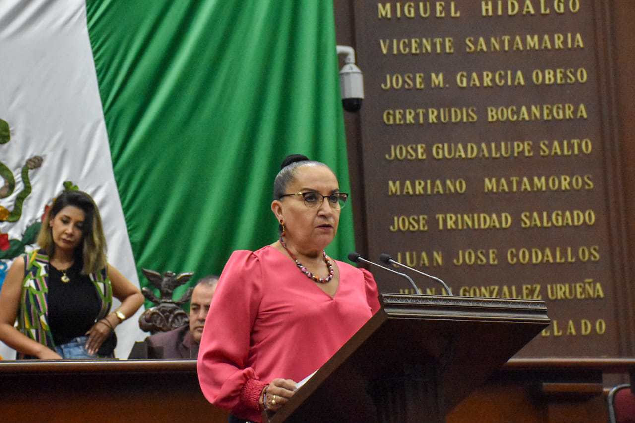 seguridad a propuesta de Julieta Gallardo