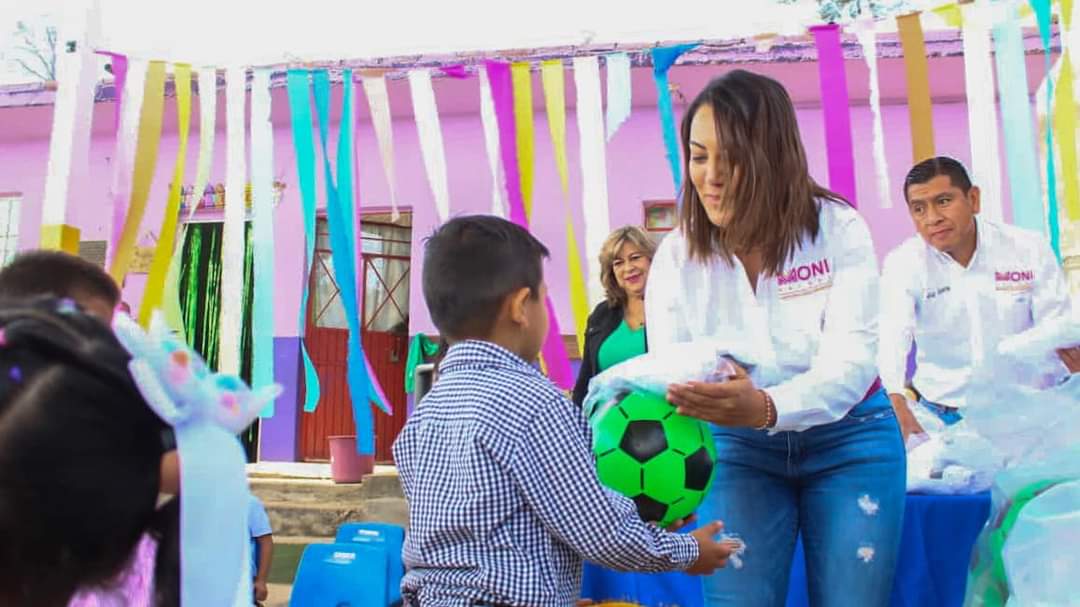 Compromiso con la niñez debe refrendarse cada día: Mónica Valdez