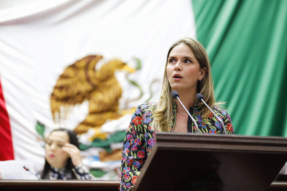 penas robo a escuelas en Michoacán