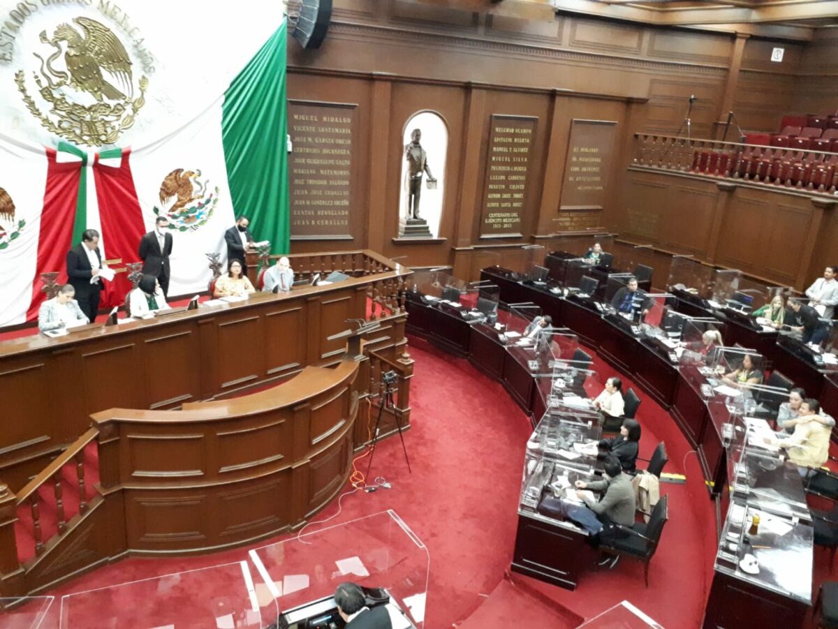 Buscan presionar dictaminación de iniciativas en Congreso con más reformas a la Ley