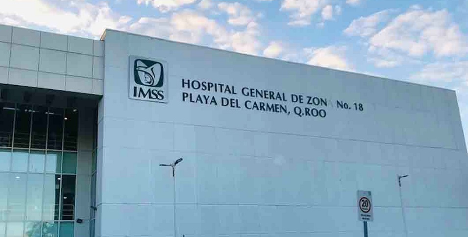 Niña muere IMSS