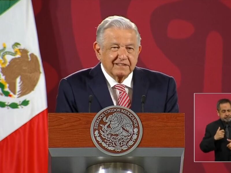 Anuncia AMLO creación de banco de reserva de medicamentos