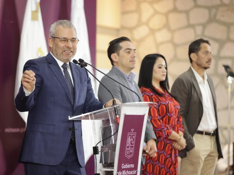 Avanza programa de infraestructura pública para Michoacán, con 26 mil mdp Bedolla