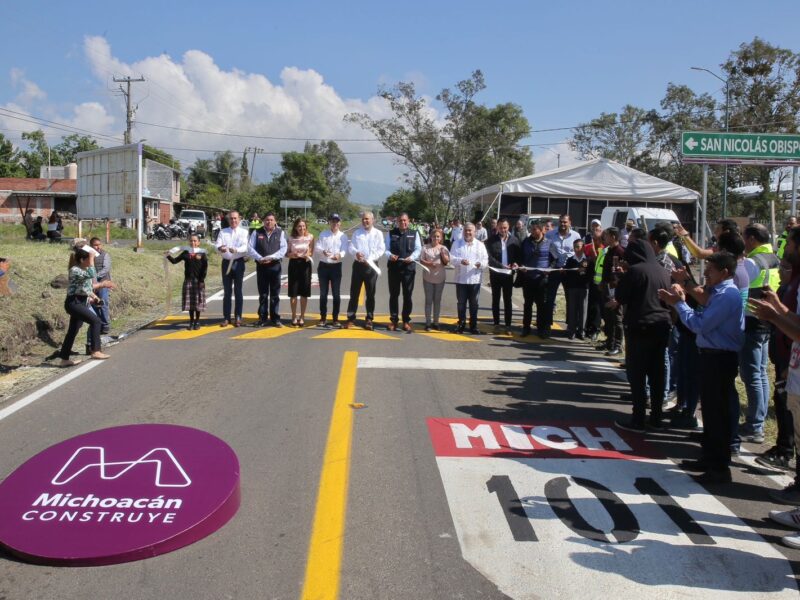 En Cointzio, inaugura Bedolla primer tramo rehabilitado de obras multianuales