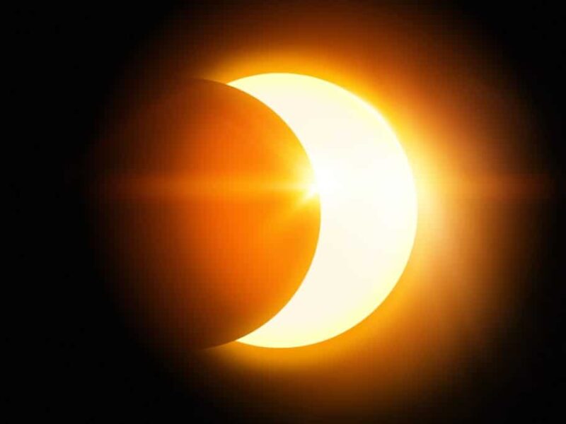 Dónde y a qué hora ver de forma segura el eclipse en Morelia