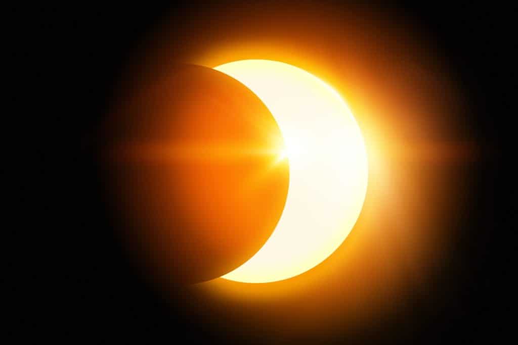 Dónde y a qué hora ver de forma segura el eclipse en Morelia