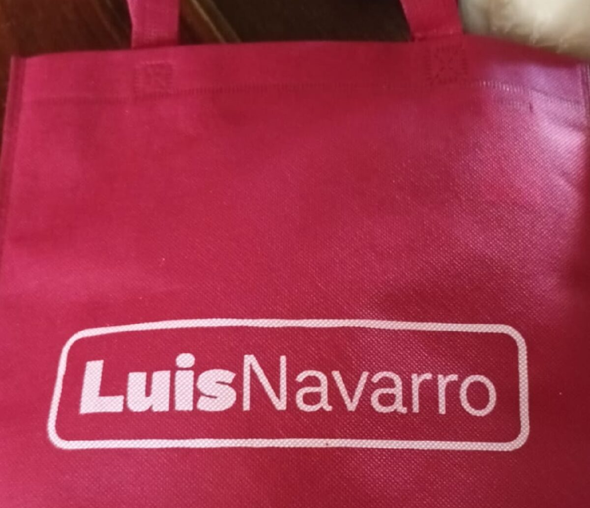 Distribuyen en Morelia utilitarios de Luis Navarro