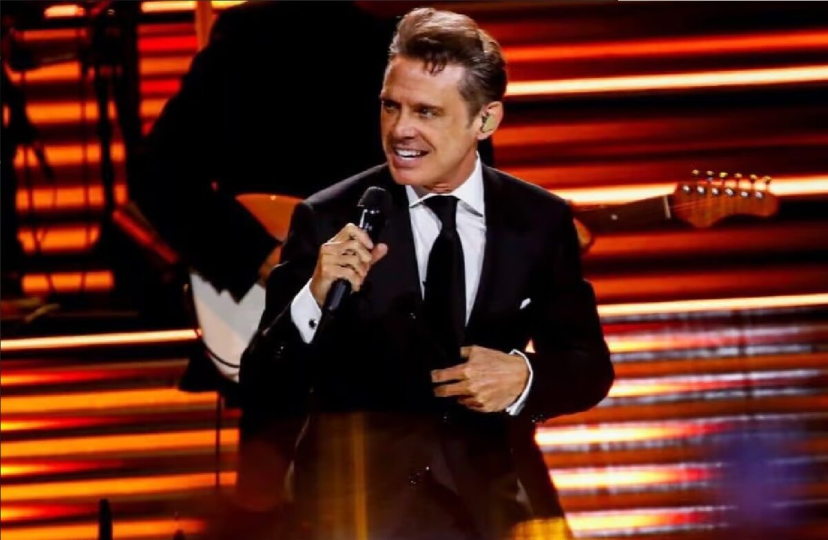 Revelan fechas en México para gira de Luis Miguel 2024