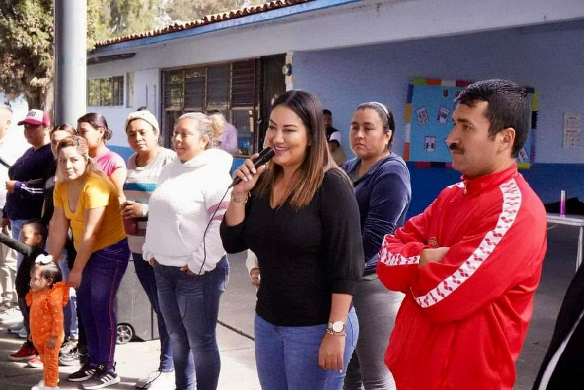 mejora de escuelas mónica valdez