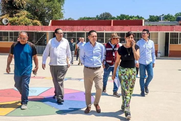 Con plataforma digital necesidades de escuelas son atendidas