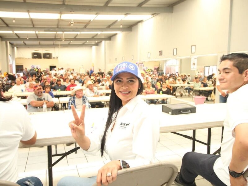 apoyo a la ganaderia con Araceli Saucedo