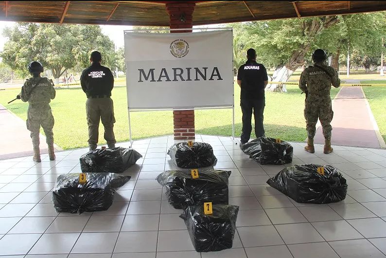 aseguramiento cocaína en Lázaro Cárdenas - SEMAR