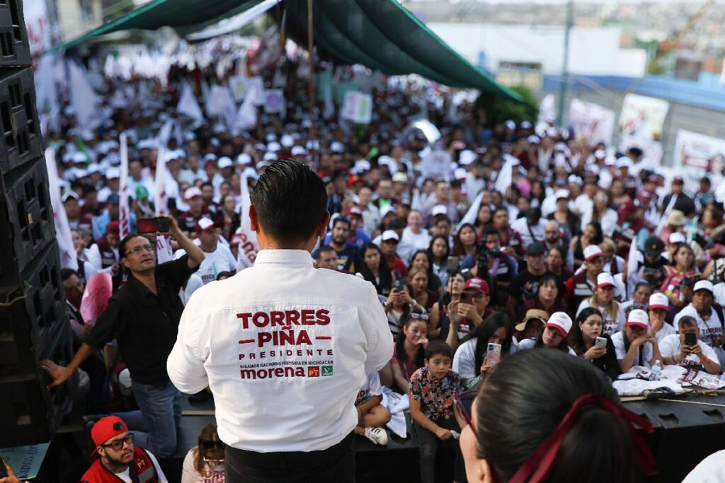 Más de 5mil simpatizantes apoyo a Torres Piña - mitin