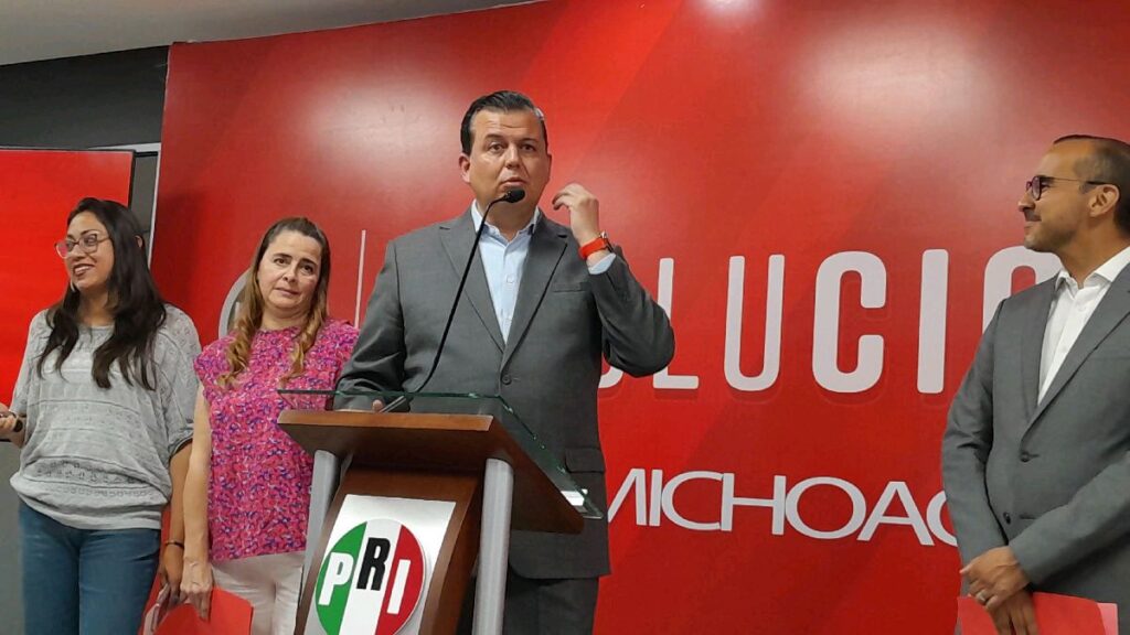 Memo Valencia renuncia al PRI si Máynez declina - dirigencia