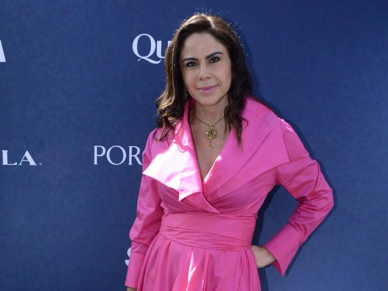 Paola Rojas entrevista a Verónica Tussaint