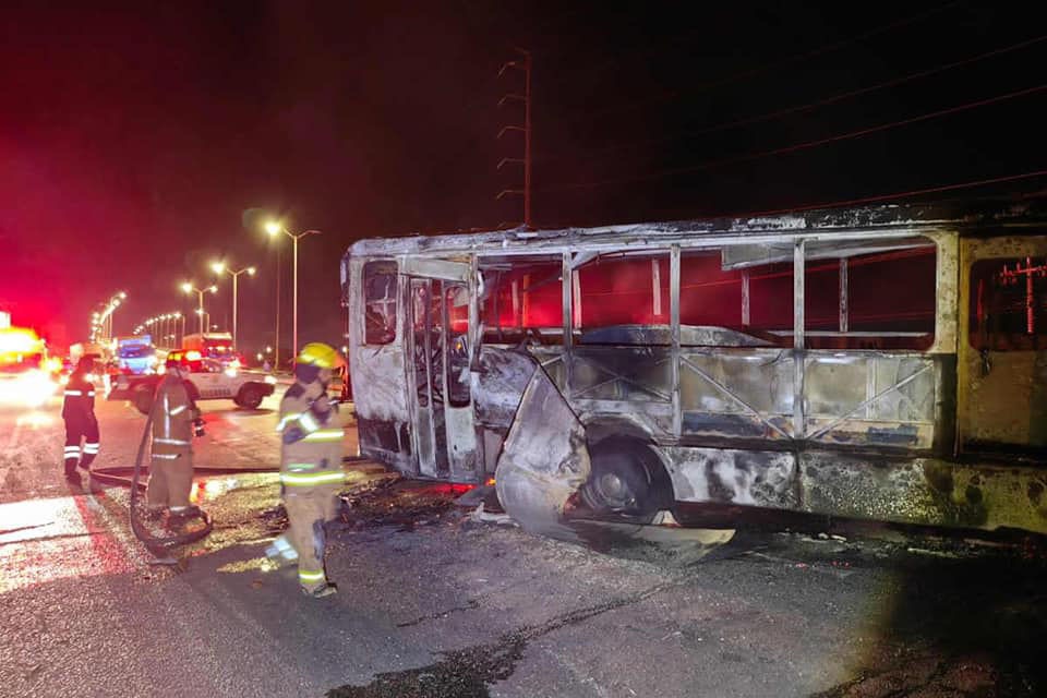 Zacatecas registra bloqueos viales en Frasnillo