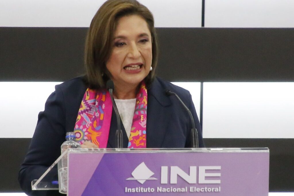 AMLO responde a la propuesta de Xochitl Gálvez sobre la reforma electoral contra las violaciones electronales