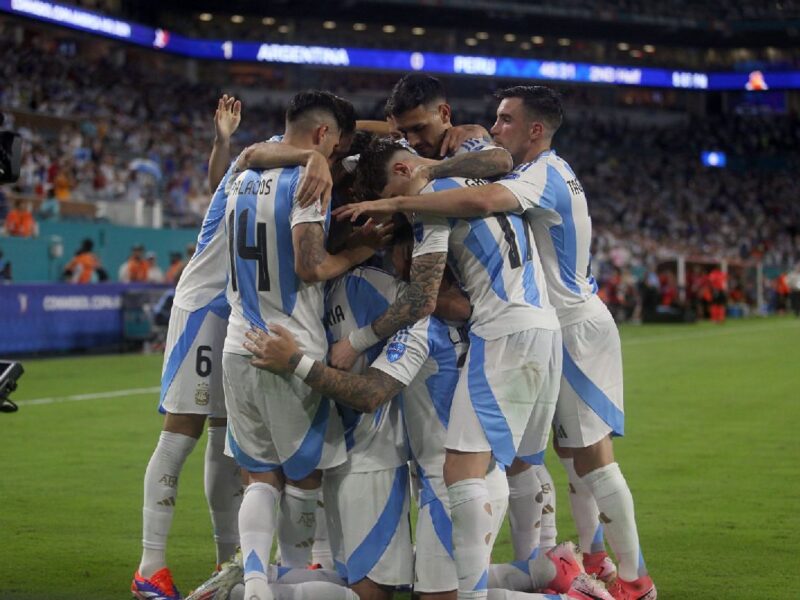 Copa América 2024: Argentina avanza invicta al vencer 2-0 a Perú